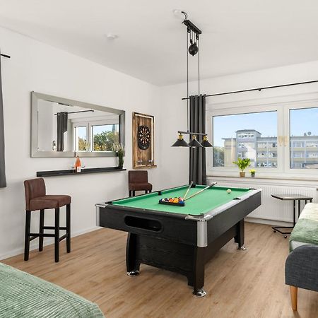 Homely-Apartment Manhattanart, Zentral, Parkplatz, Billard,Ps4, Dart, Balkon Билефельд Экстерьер фото